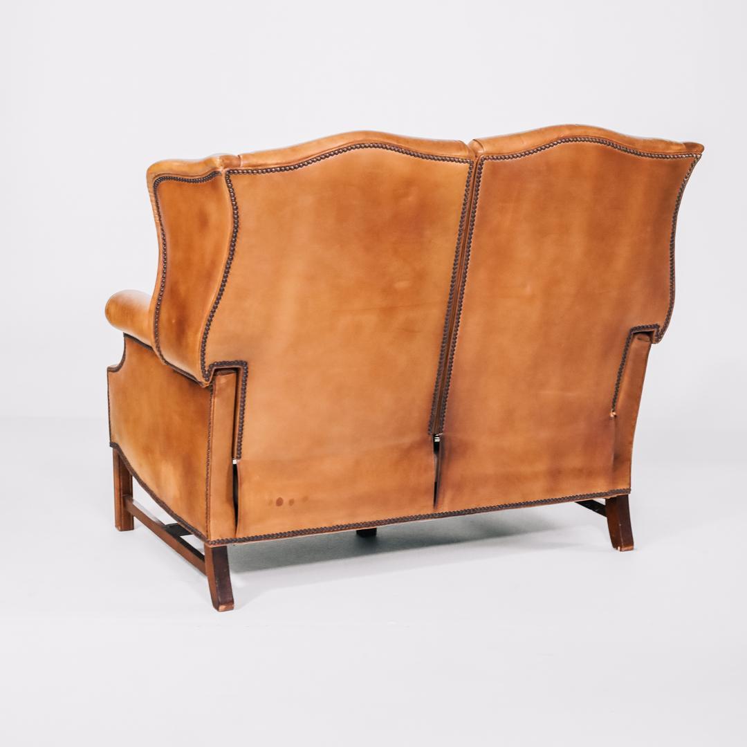 "Queen Anne" True Vintage Chesterfield Sofa 2-Sitzer - Sofort Lieferbar