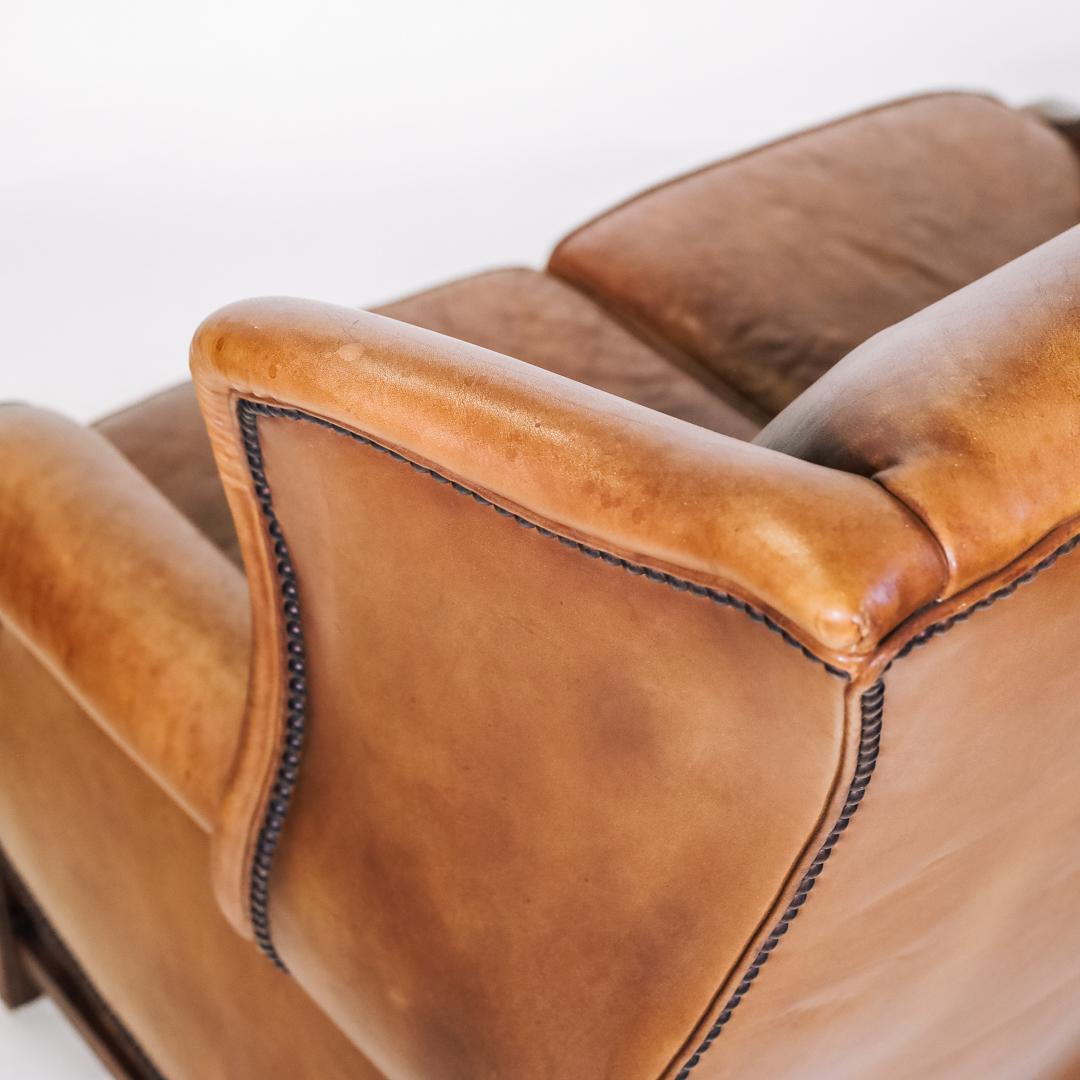 "Queen Anne" True Vintage Chesterfield Sofa 2-Sitzer - Sofort Lieferbar