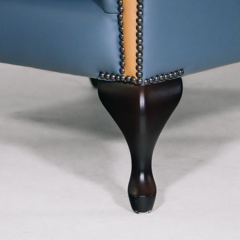 "Grand Queen Anne Chair" Chesterfield Ohrensessel - Sofort lieferbar