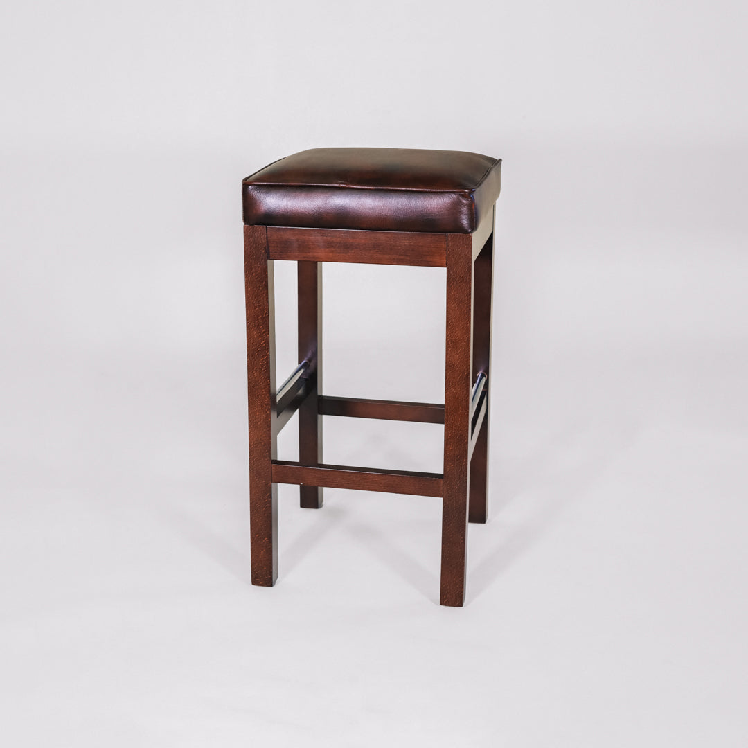 Chesterfield Barhocker "Bar Stool" in Birch Antique Red - Sofort lieferbar
