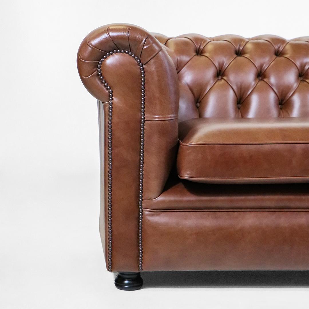 "Windsor Classic" Chesterfield Sofa 2,5-Sitzer in Legacy Whiskey - Sofort Lieferber