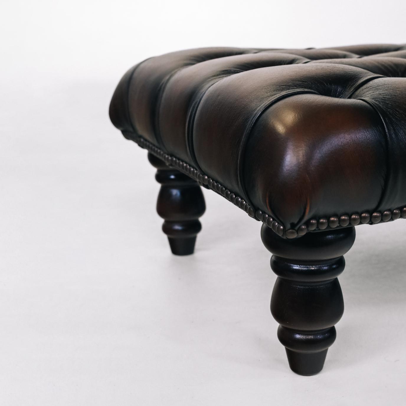 Chesterfield Fußhocker Braun  in Birch Antique Rust - Sofort Lieferbar