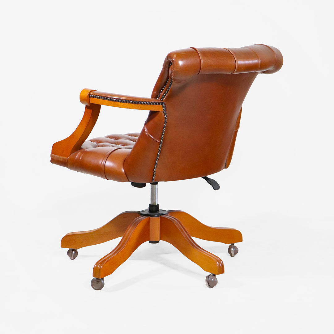 "Officer Swivel" Chesterfield Bürostuhl aus Cognac Anilinleder - Sofort Lieferbar