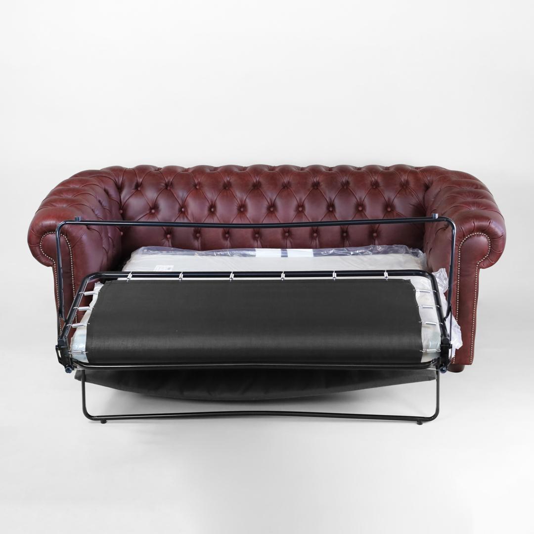 Chesterfield Schlafsofa „London Classic“ 3-Sitzer Leder Mulberry Rot Cracked Wax – Original aus England