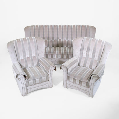 Vintage Chesterfield Wohnlandschaft aus England mit Samtbezug - Sofort Lieferbar