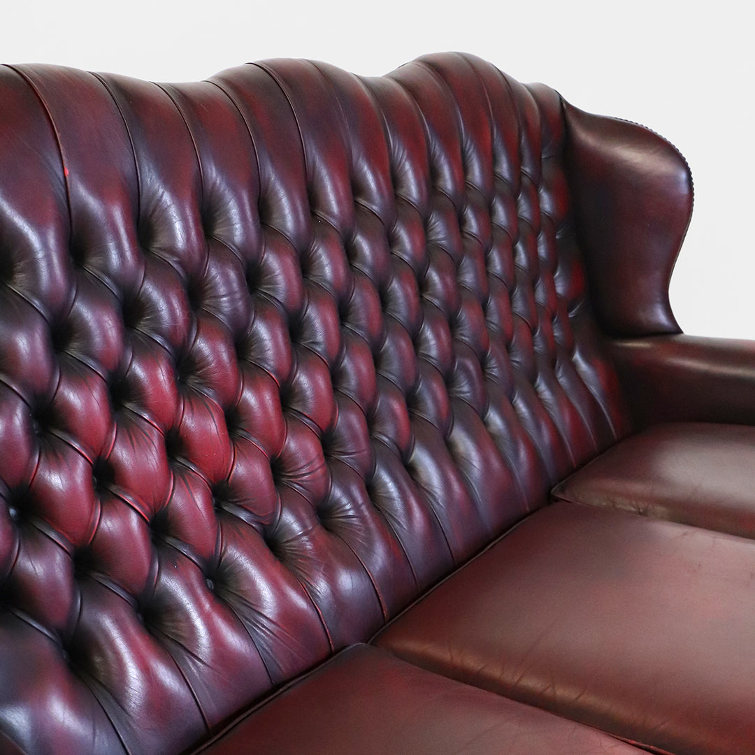 Vintage Chesterfield Sofa 3 Sitzer "Queen Anne" Echtleder mit hoher Rückenlehne - Sofort Lieferbar