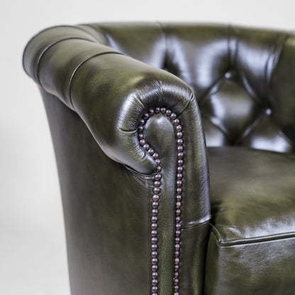 "Diana" Chesterfield Clubchair in Birch Antique Olive Rub-Off Leather - Sofort Lieferbar