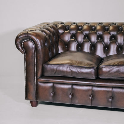 "Tudor" Chesterfield Sofa 3-Sitzer - Sofort Lieferbar