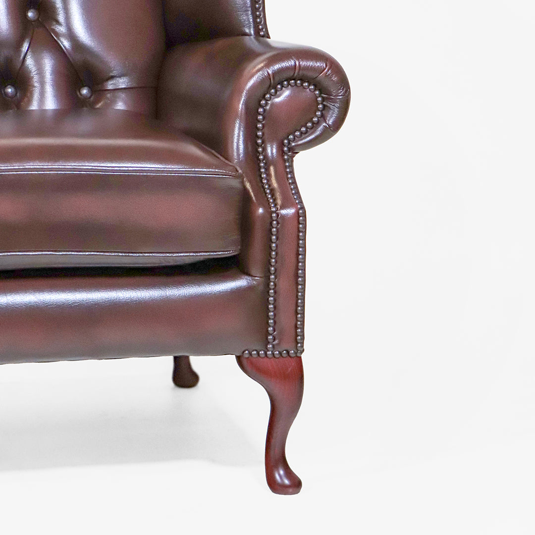 Chesterfield Sofa "Queen Anne" 3 Sitzer – Ledersofa mit hoher Rückenlehne aus England - Sofort Lieferbar