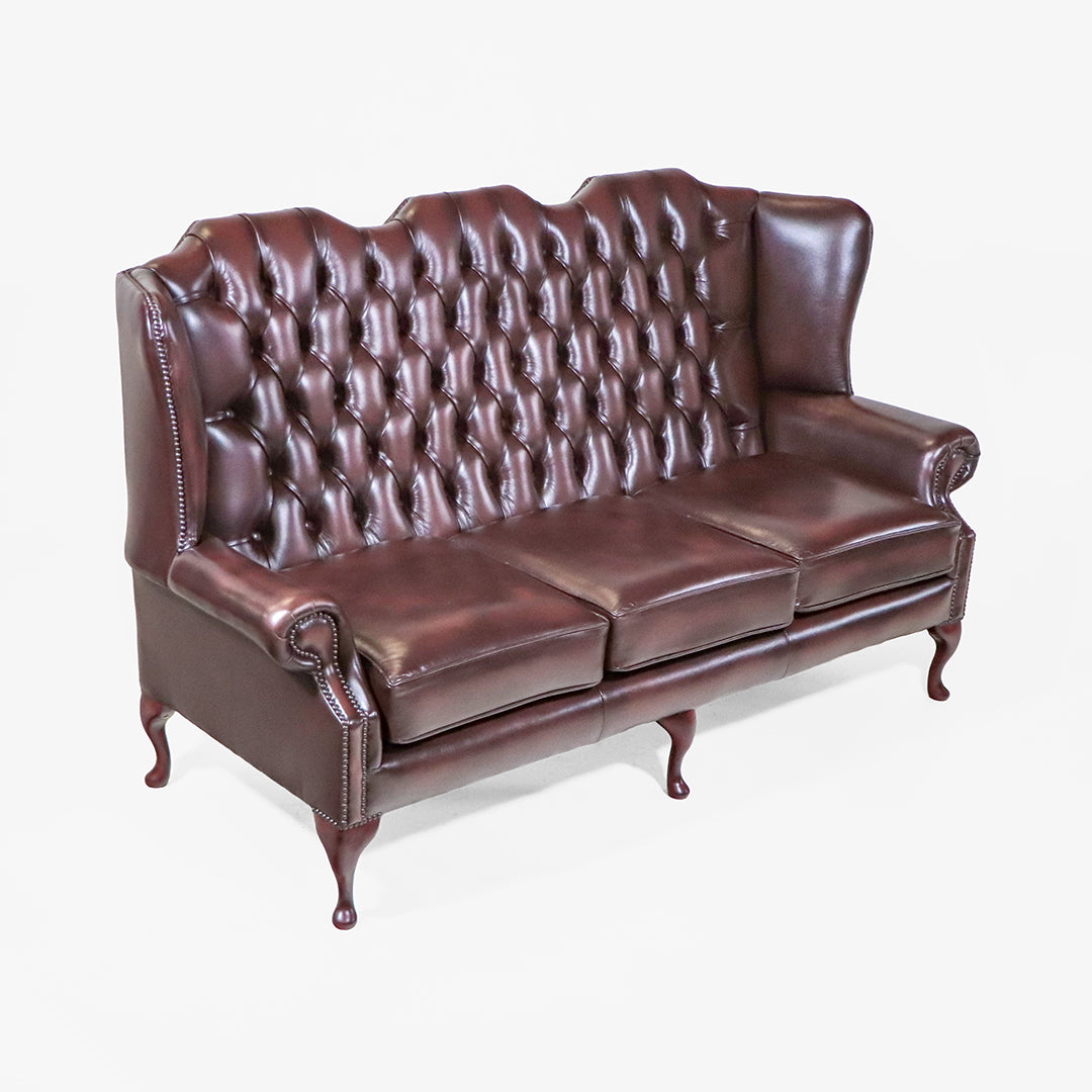 Chesterfield Sofa "Queen Anne" 3 Sitzer – Ledersofa mit hoher Rückenlehne aus England - Sofort Lieferbar