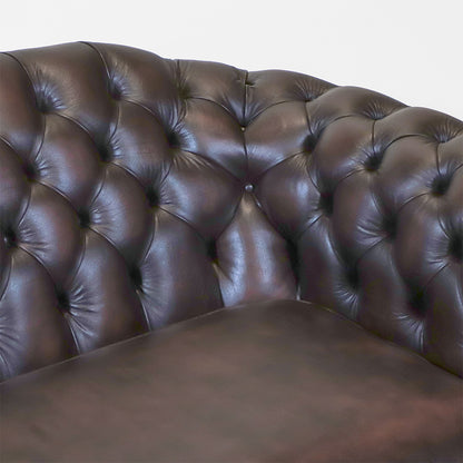 Chesterfield Sofa 2-Sitzer "Cambridge" aus dunkelbraunem Leder - Sofort lieferbar