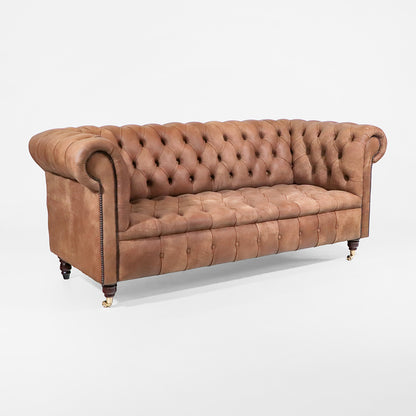 Chesterfield Sofa London Classic 3-Sitzer 195 cm – geknöpfter Sitz, braunes Anilinleder naturbelassen
