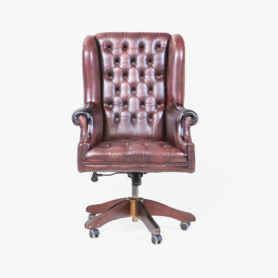 Chesterfield Bürostuhl "Roll Arm" aus Vintage Leder - Sofort Lieferbar