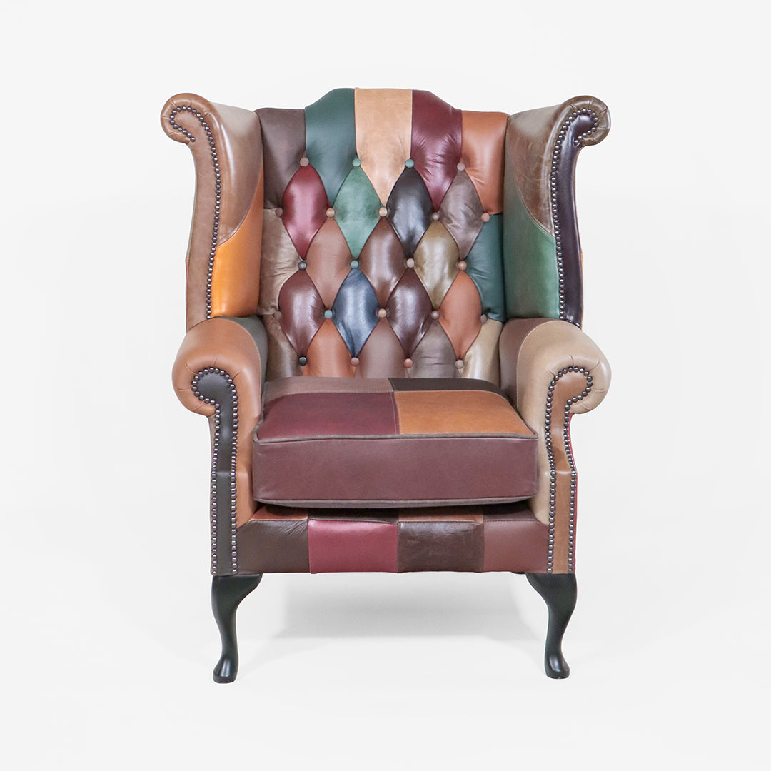 "Scroll Wing Chair" Patchwork Chesterfield Ohrensessel aus England - Sofort Lieferbar