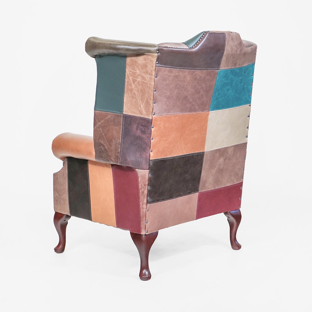 Chesterfield Ohrensessel „Scroll Wing Chair“ aus Patchwork-Leder - Sofort lieferbar