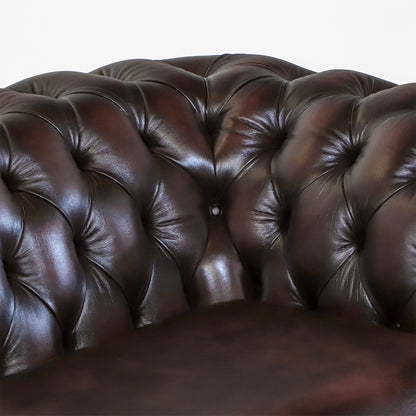 Braunes Chesterfield Ledersofa "Dexter“ – 3-Sitzer  - Sofort lieferbar