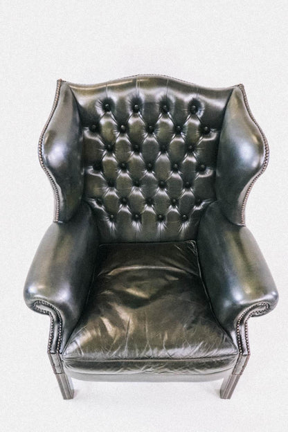 Vintage Chesterfield Ohrensessel Wingchair klassischer englischer Sessel - Sofort Lieferbar