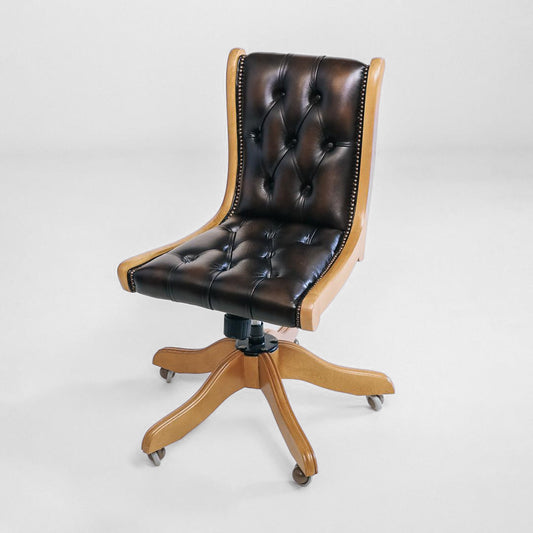 "Regency Split Back" Chesterfield Drehstuhl in Birch Antique Brown - Sofort lieferbar